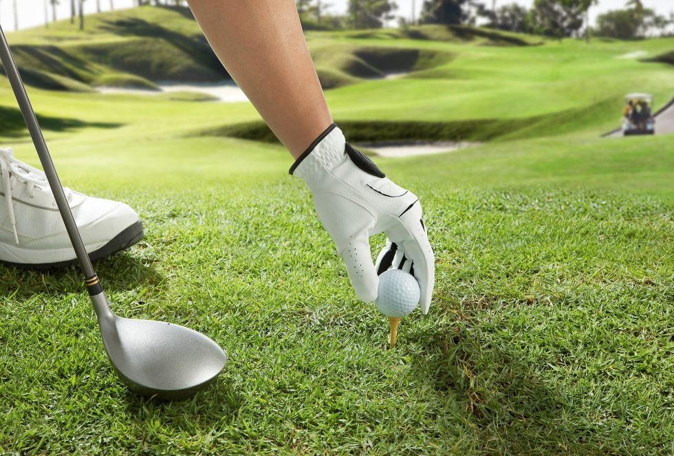 5 Must-Have Golf Accessories | River's Edge Golf in Bend, OR